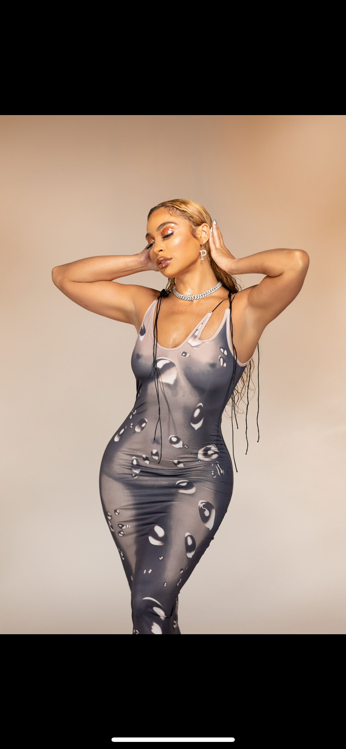 Drippy tan