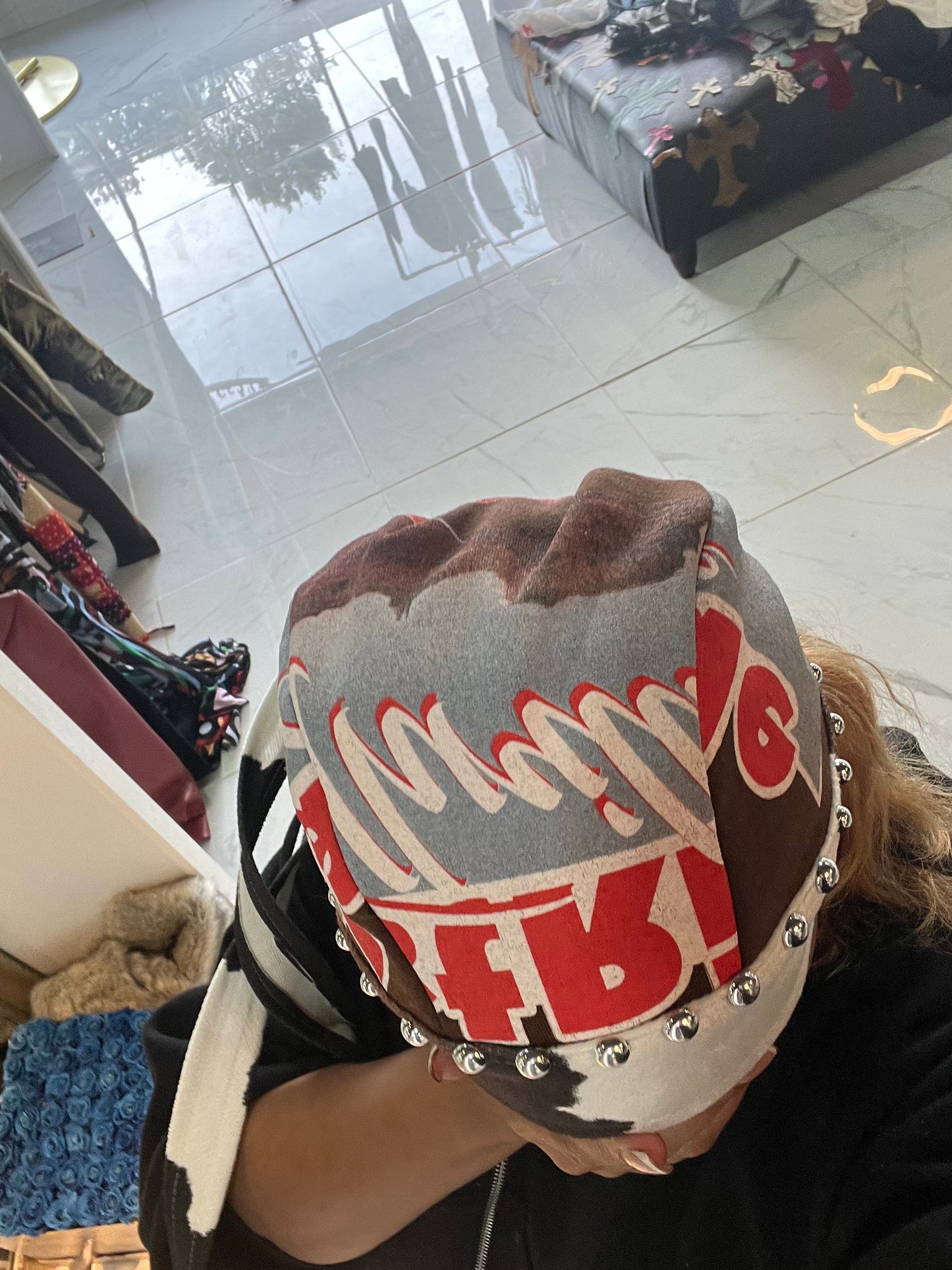 Cow/vintage graphic stoned biker cap